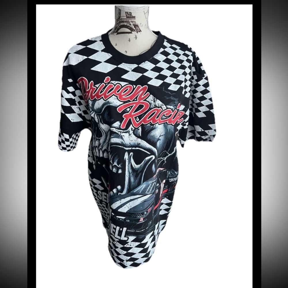 Brand Makers Group Custom Apparel Skull Racing Graphic T-Shirt Men’s Size Large